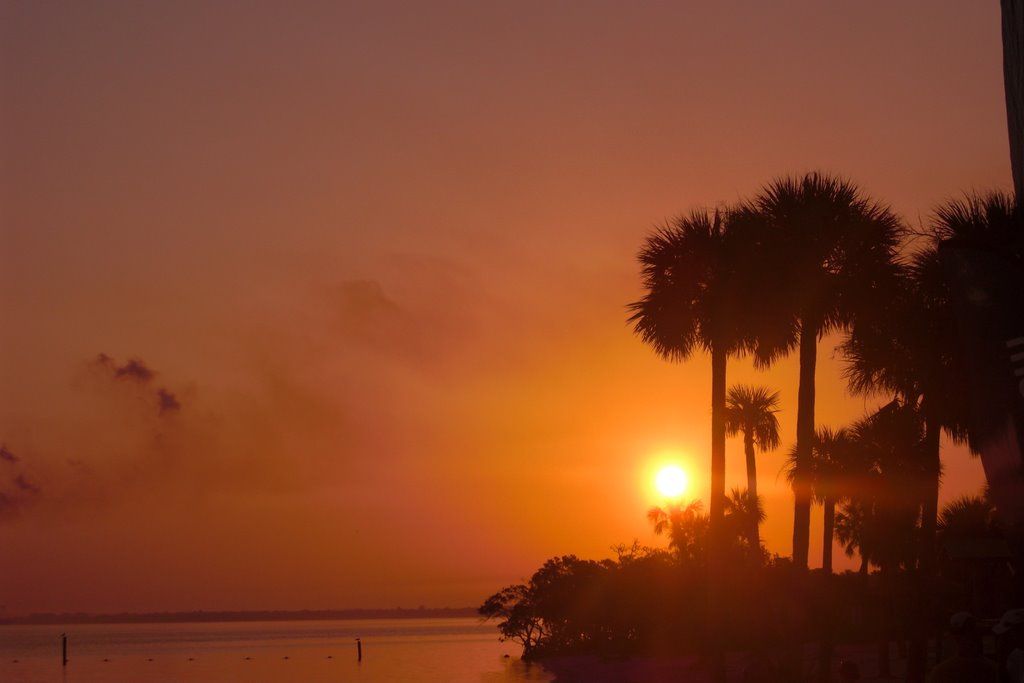 Sunrise at begining of Pirate cove Triathlon (Jul 08)