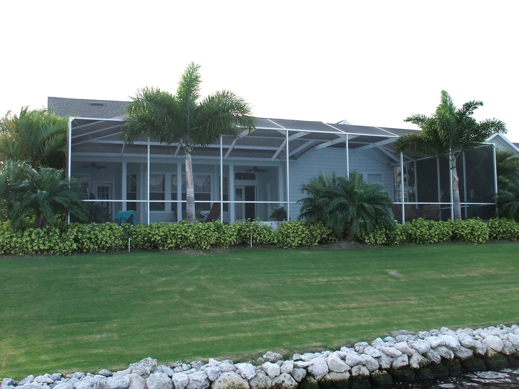 Mira Bay