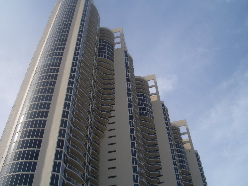 Hotel beside Monaco Resort, Sunny Isles Beach