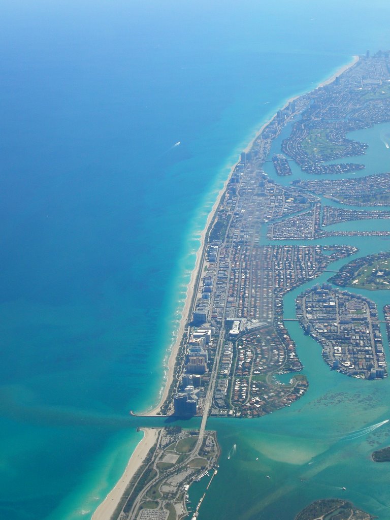 Flying along Ft.Lauderdale and Miami Beach