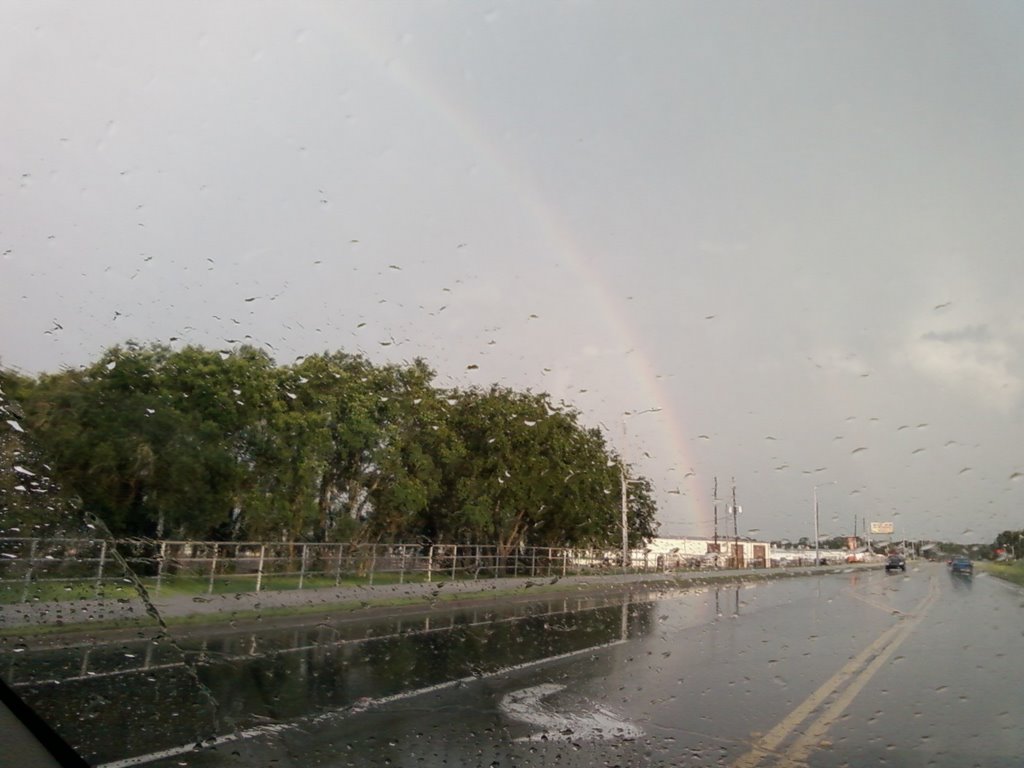 Rainbow in apopka -"Raul-inn"