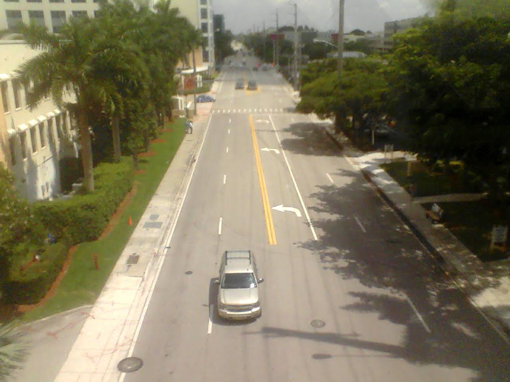 Looking N. onto SW 72 av. from S. Mia. Hosp. walking bridge (2013)