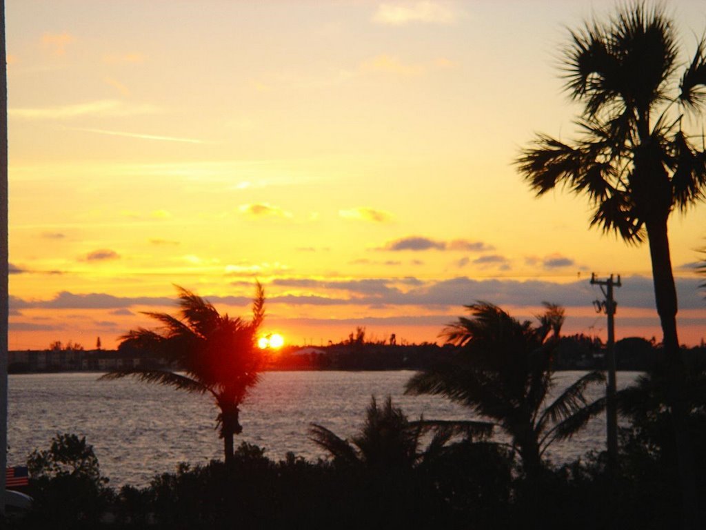 Palm Beach Sunset on South Ocean Blvd.
