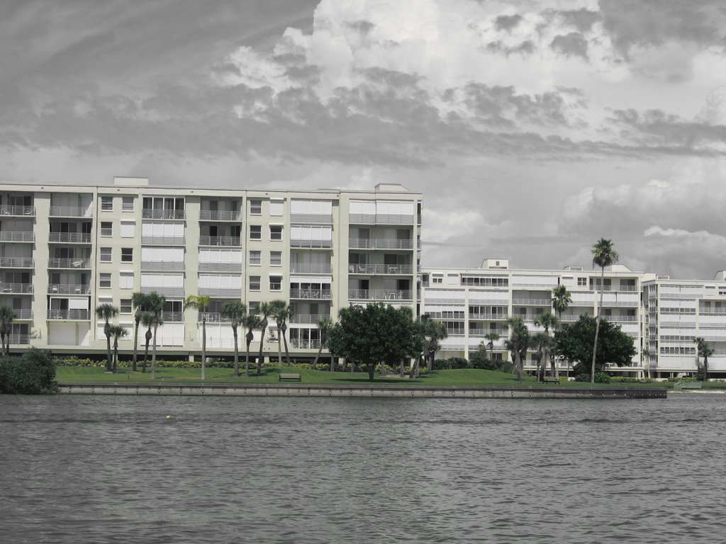 Apartments on Treasure Island