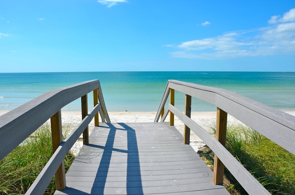 SUNSET BEACH, FL, USA