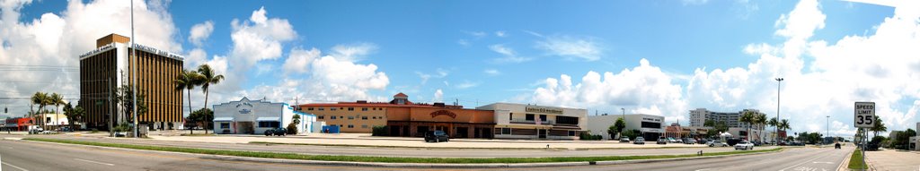 COMMERCIAL BLVD.LOOKING NORTH AT  ZUCHERELLO`S