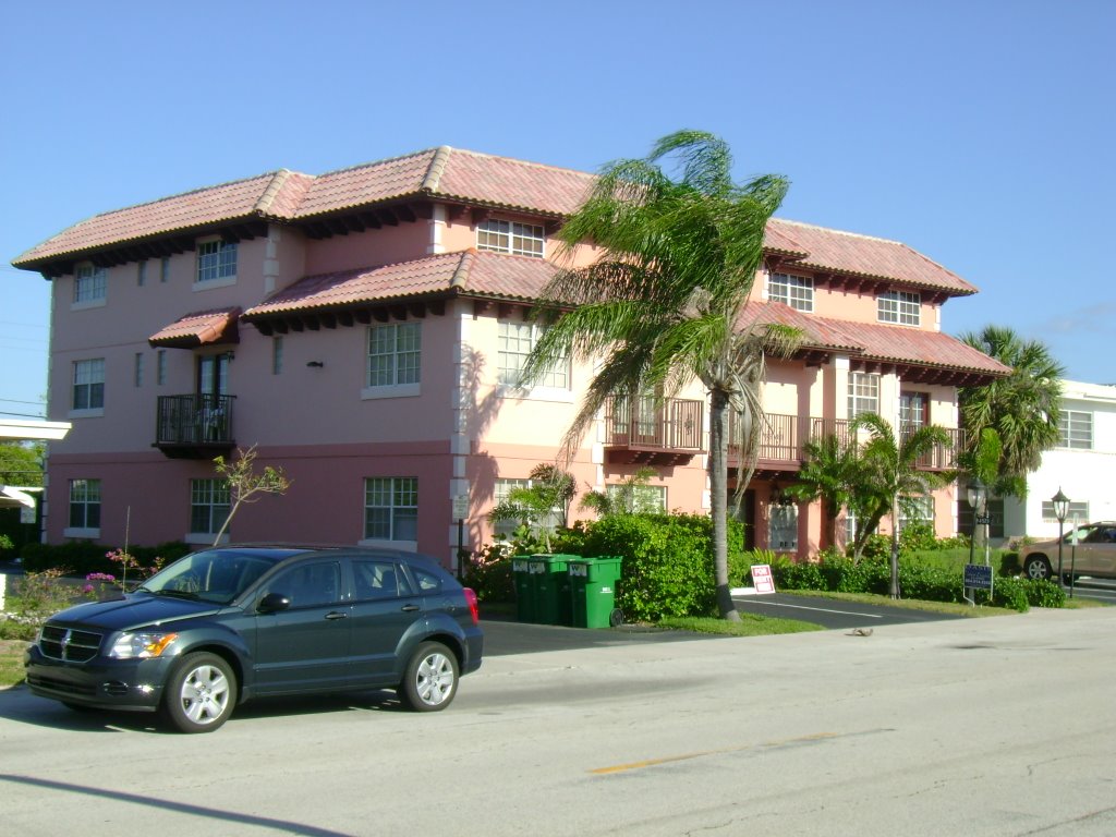 4525 Poinciana St., Lauderdale-by-the-Sea