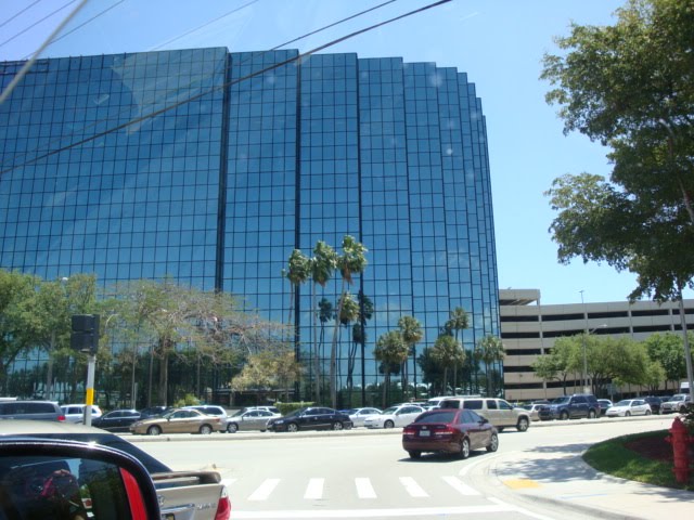 Crystal Tower, Lauderdale-by-the- sea, Florida