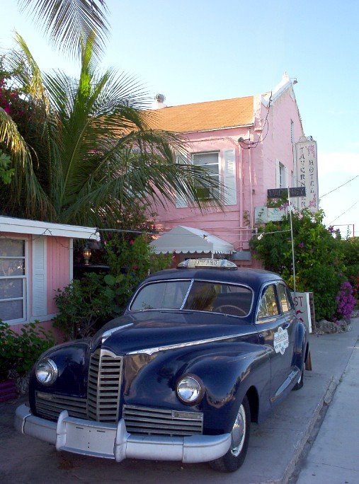 Tavernier Hotel on Tavernier Key