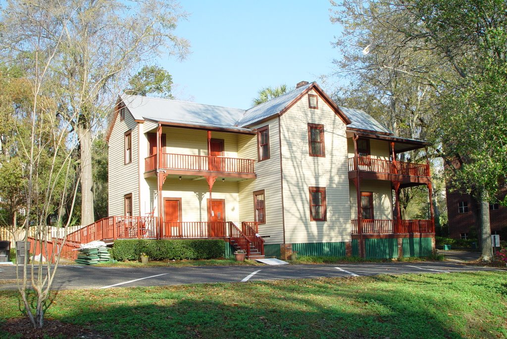 1895 John G Riley house, National Register, Tallahassee, Fla (3-16-2008)