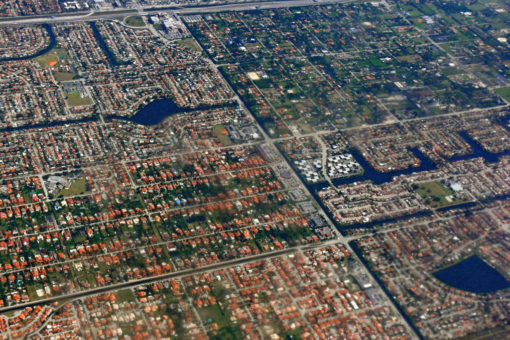 San Sebastina Lake rightb side