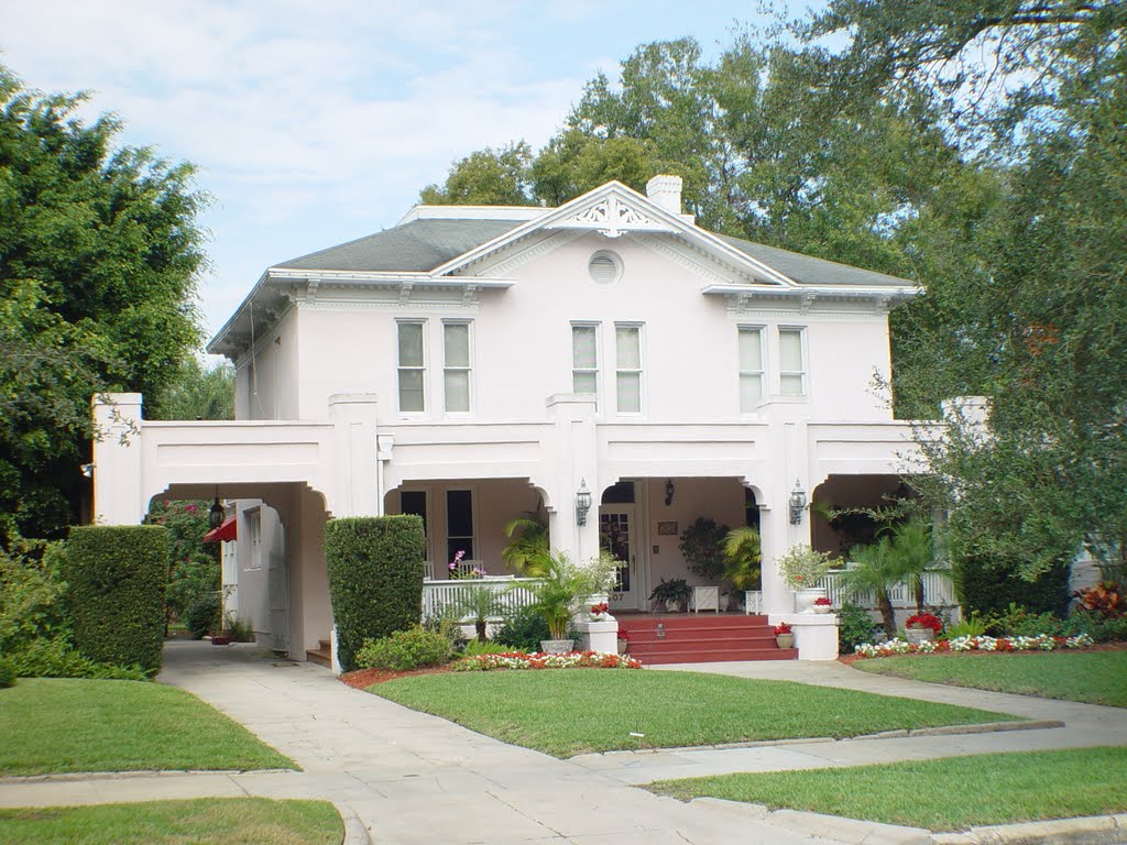 oldest house in Hyde Park, built in 1876, Watrous house (1-2007)