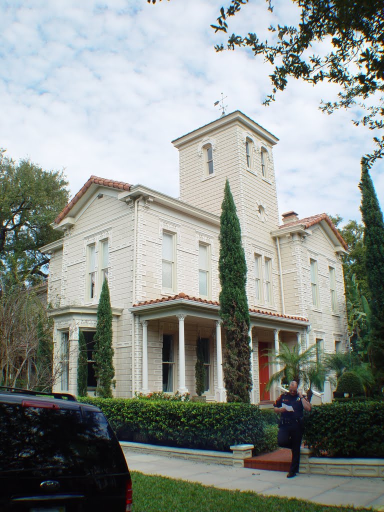 Morrison-Watson house, built in 1879, Tampa (1-2007)