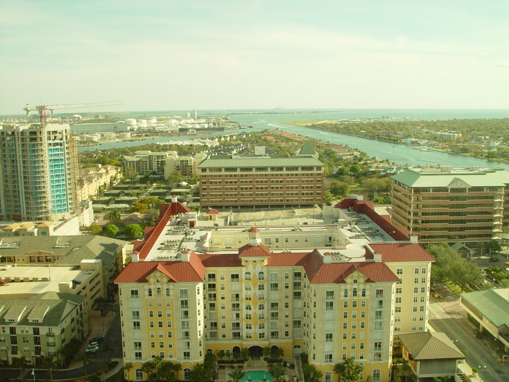 TAMPA looking south toward Harbor Island and Hillsborough Bay (2-24-2007)