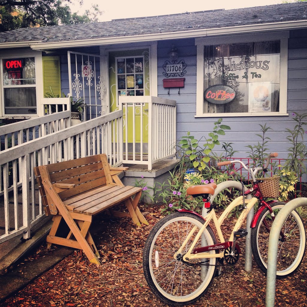 Purple House Coffee Shop