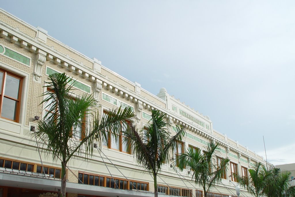 Earnhardt Building, Built in the 1910s, Fort Myers Fla (8-2008)