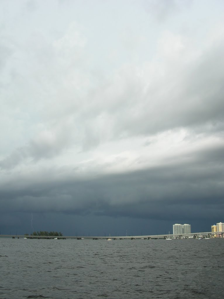Rain & Lightning Across the Caloosahatchee River
