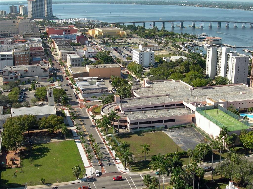Downtown Ft. Myers, FL  skyphoto@gmail.com