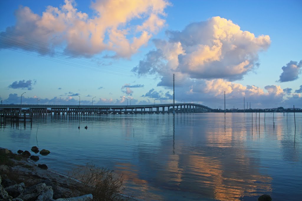 south bridge clouds