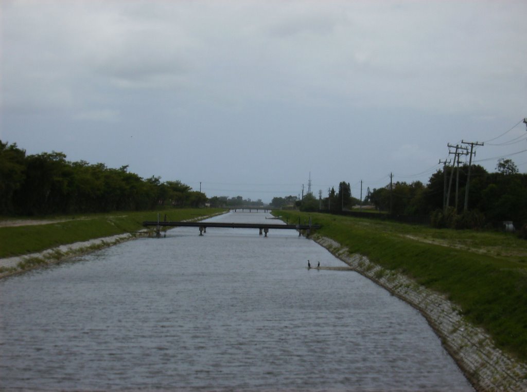 Delray Beach/Boynton Beach border, Jog Road, facing east