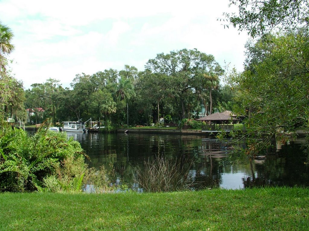 Lowry Park, Hillsborough River
