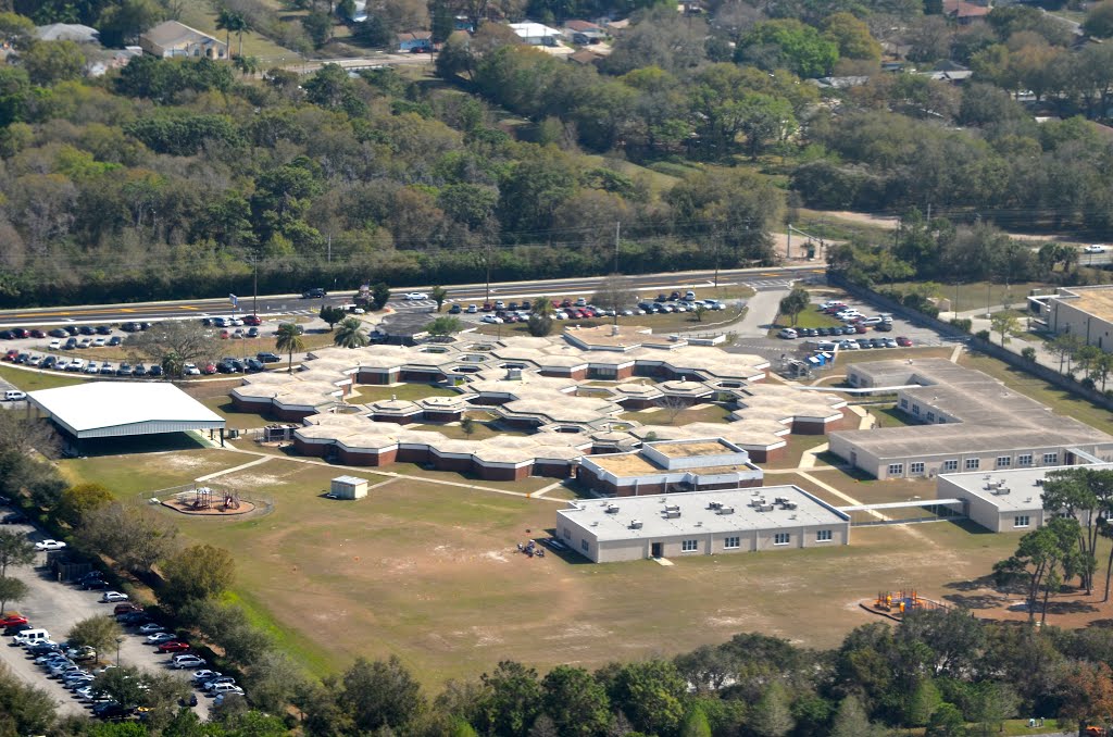 Crestwood Elementary School