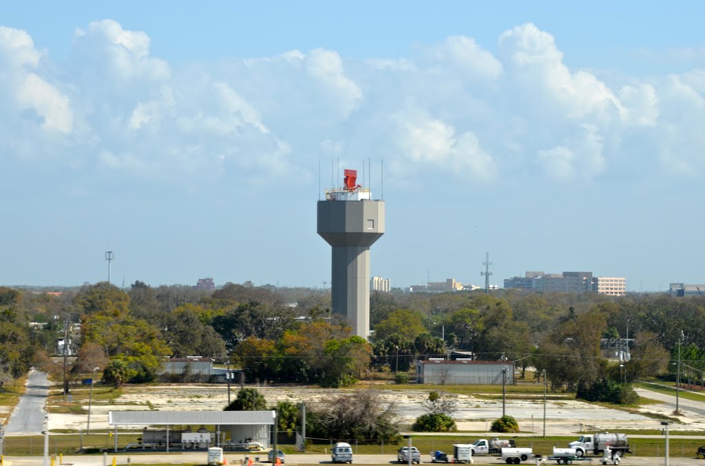 Water tower with radar on top at Tampa International