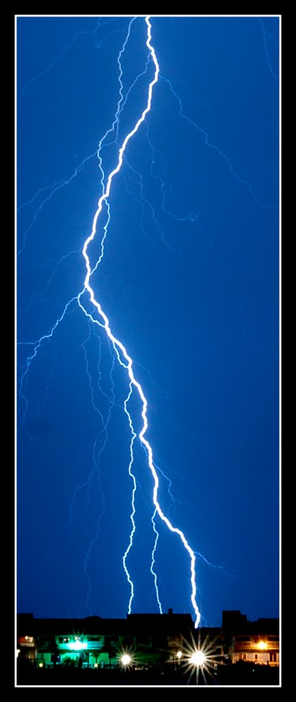 Lighting over Fishermans Village