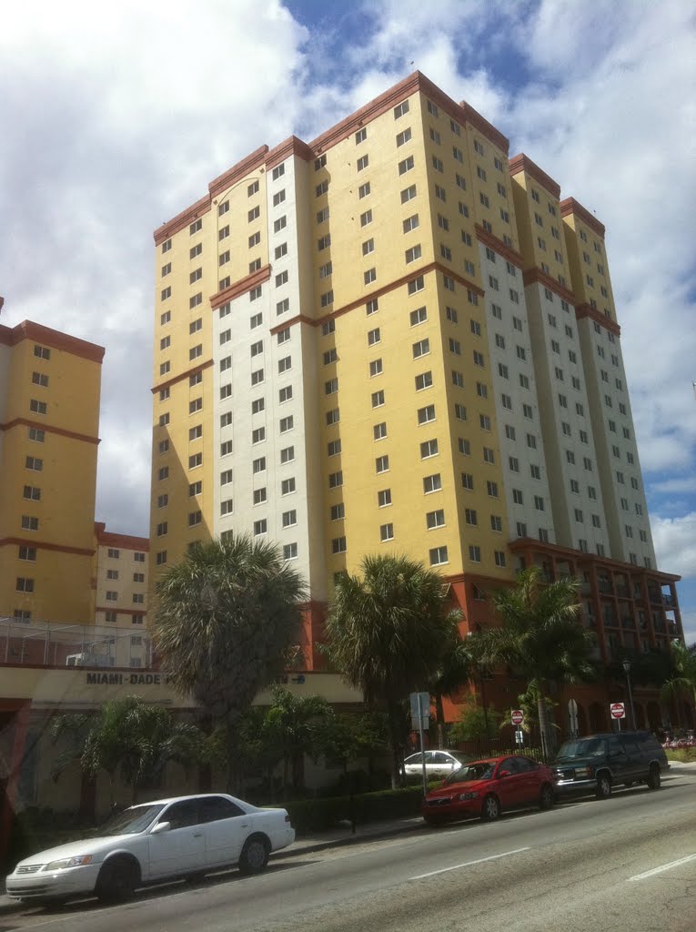 NE 79 Street