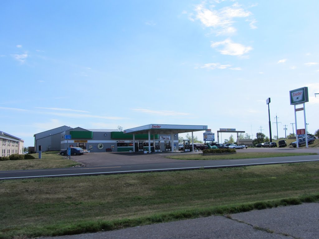 Sinclair Gas Station