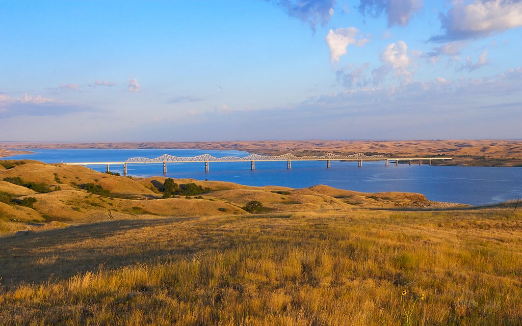 212 Bridge - Lake Oahe