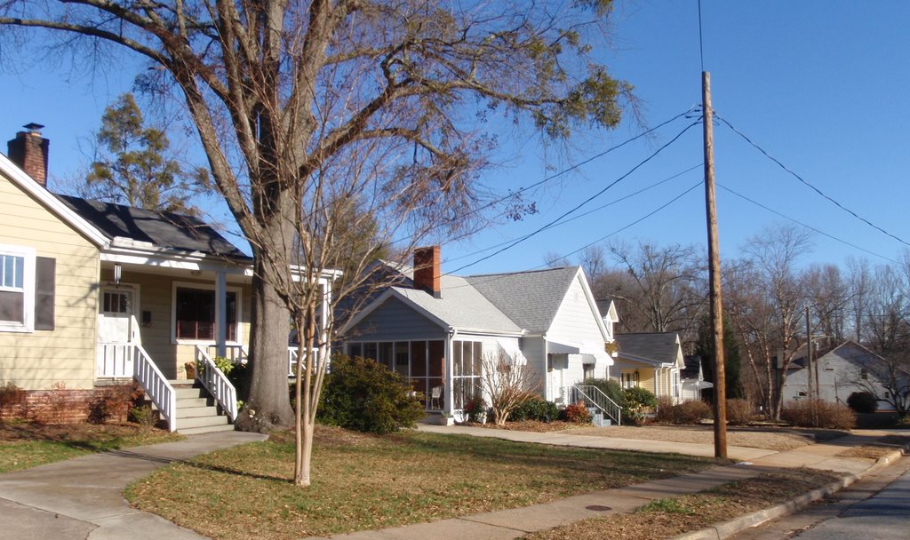 E. Hillcrest Drive