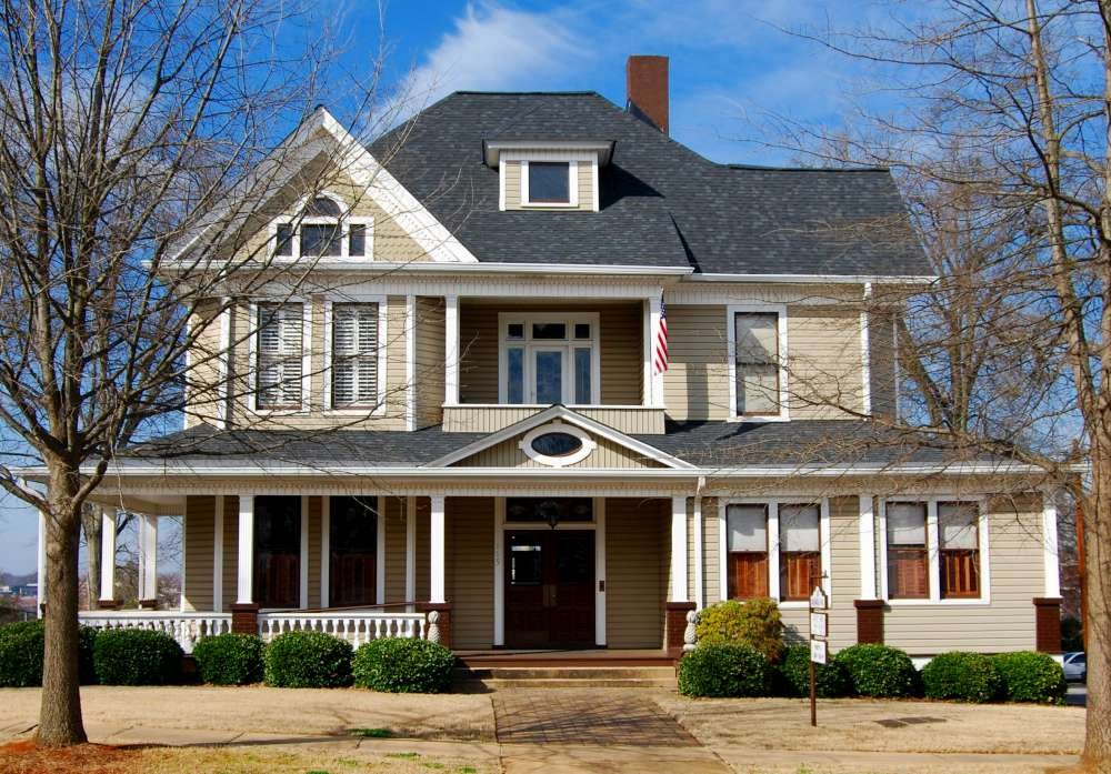115 Broadus Ave, Greenville, SC - 1900 Queen Anne/Colonial Revival