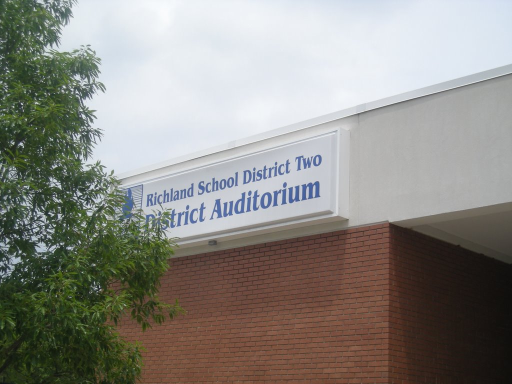 RNE 2