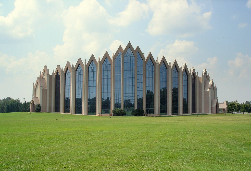 Calvary Church in Charlotte , North Carolina