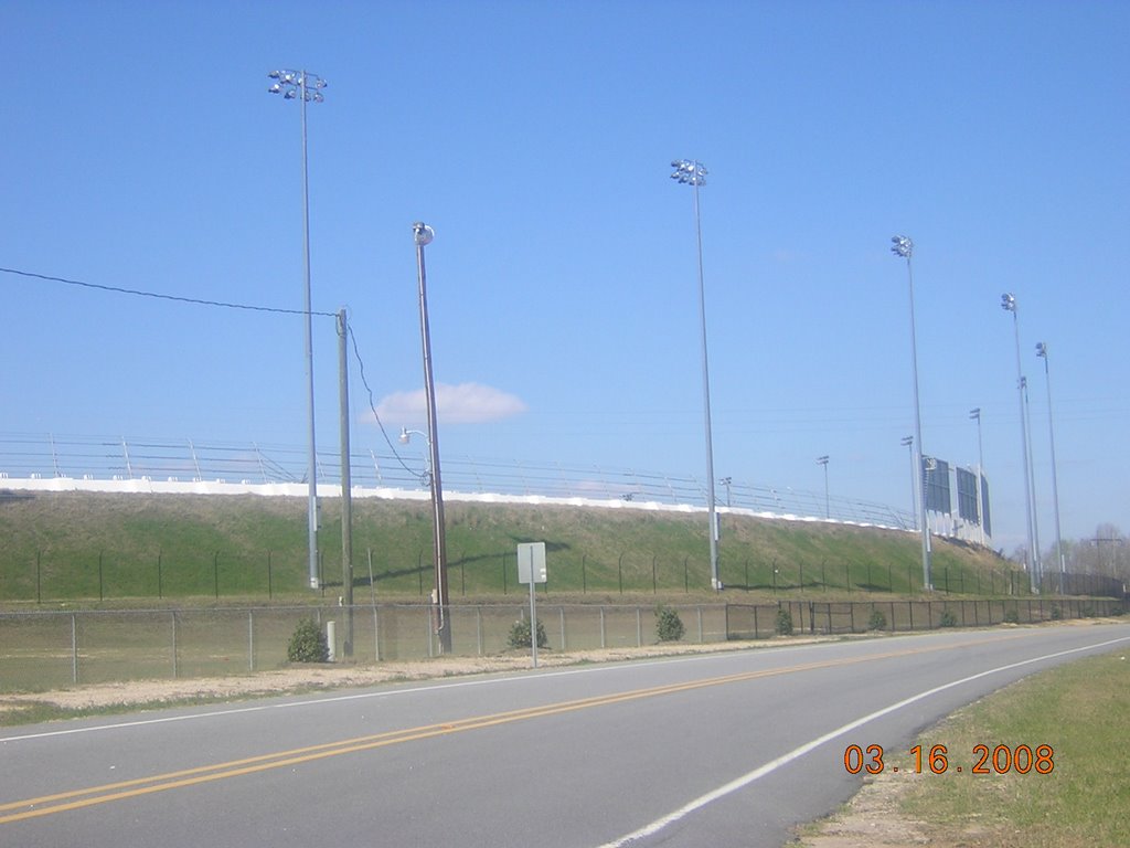 Darlington Raceway 3-16-2008