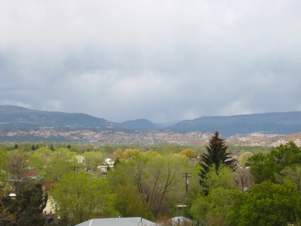 Vernal looking North West over the top