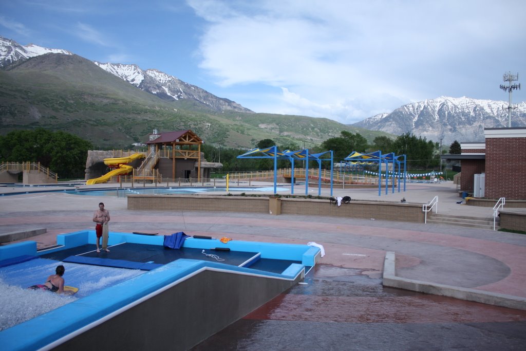 Lindon Aquatics Center