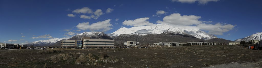 Mountain panorama in Lindon Utah