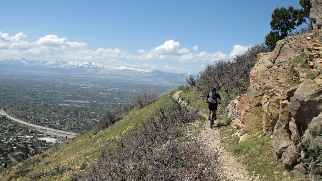 Approaching Salt Lake Overlook