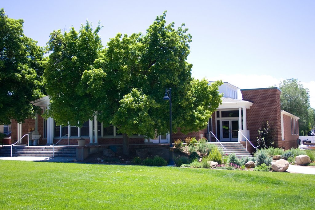 Loftin-Lewis Student Center