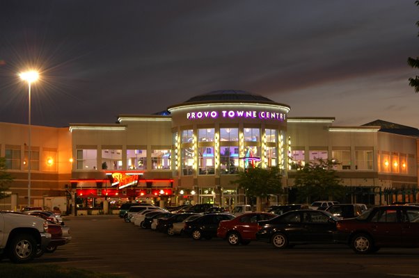 Provo Towne Centre Mall - Yes, I spelled it right...did they??