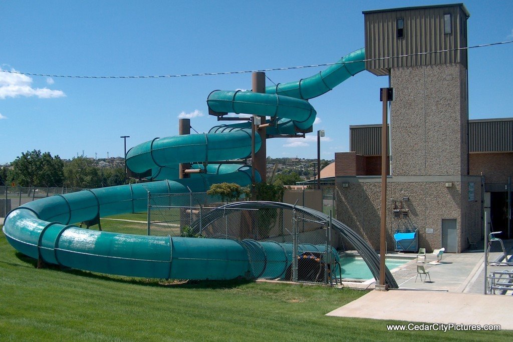 Hydrotube Water Slide