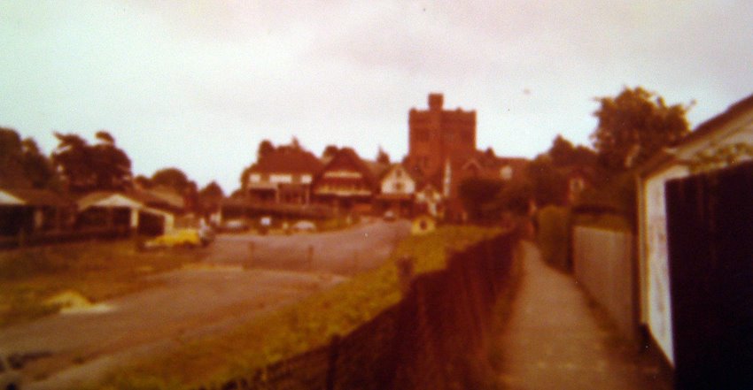 New Milton, Railroad-Station ´74 -Agfa Pocket Cam :-(
