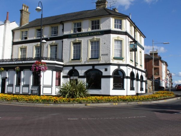Queens Hotel