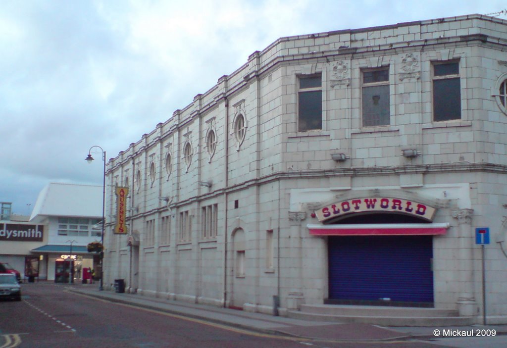 Slotworld Amusements, Ashton Under Lyne, Lancashire,England. UK