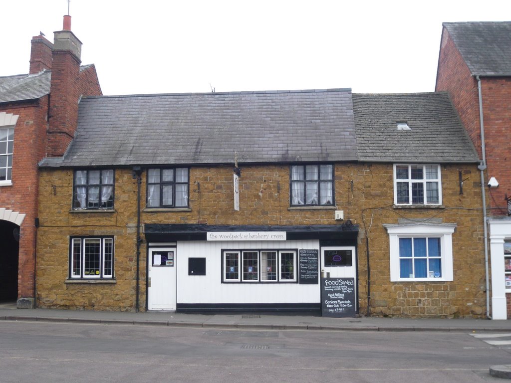 The Woolpack, Banbury Cross