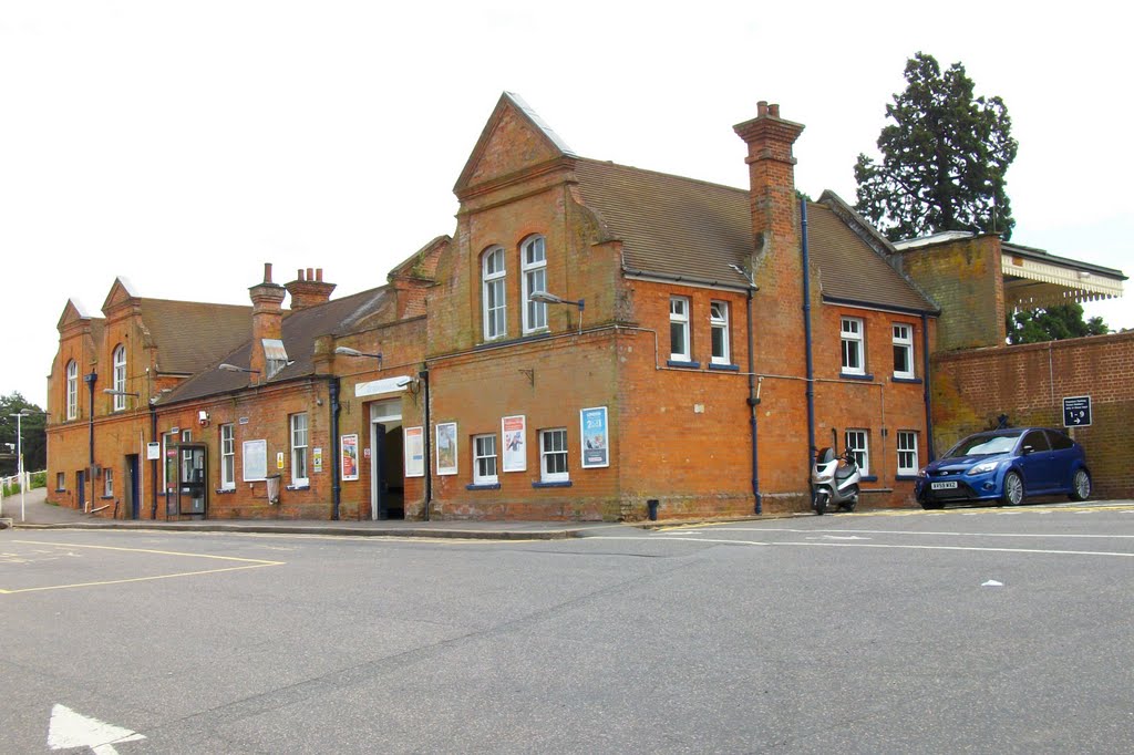 Brookwood Station
