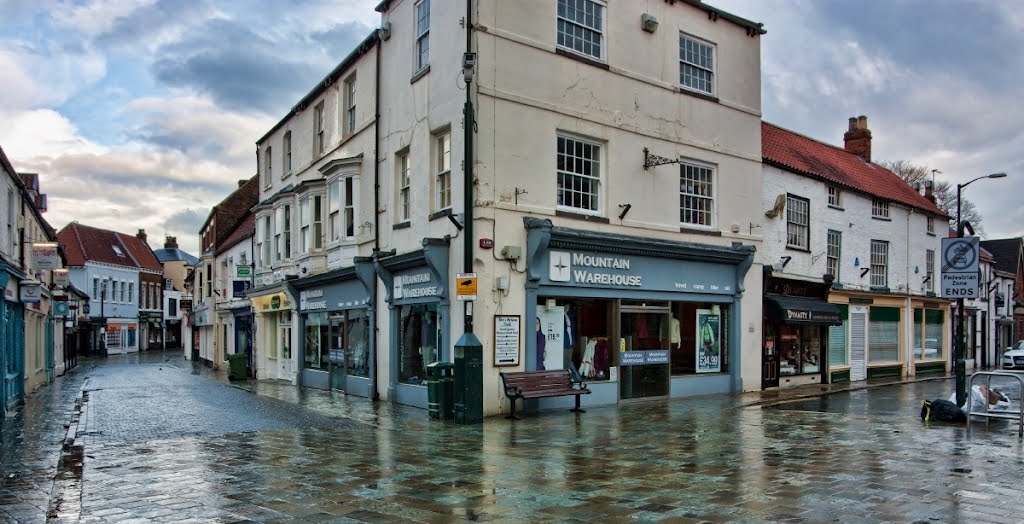 Wilbert Lane - Toll Gavel, Beverley