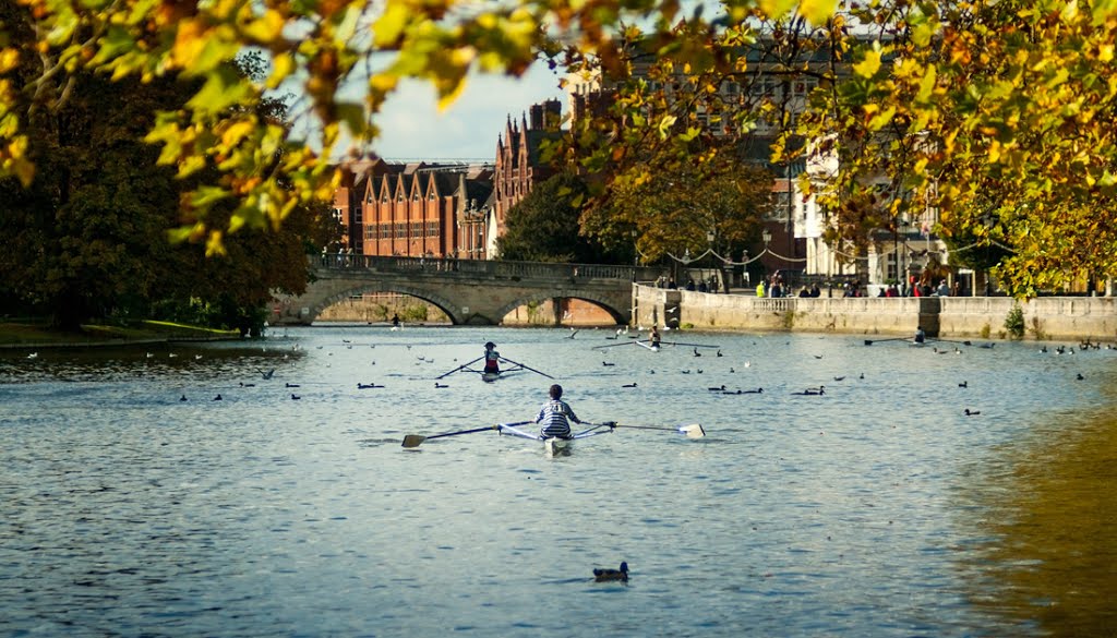 2012 Bedford Autumn Small Boats Head